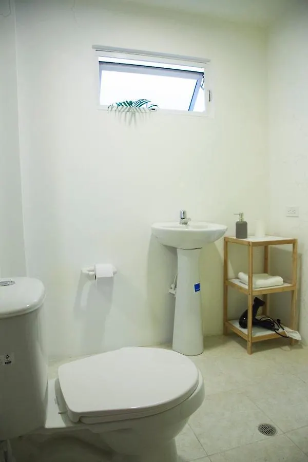 Apartamento Remodelado En El Mejor Lugar Del Centro De Medellin. Home Aris 402 0*,  Colombia