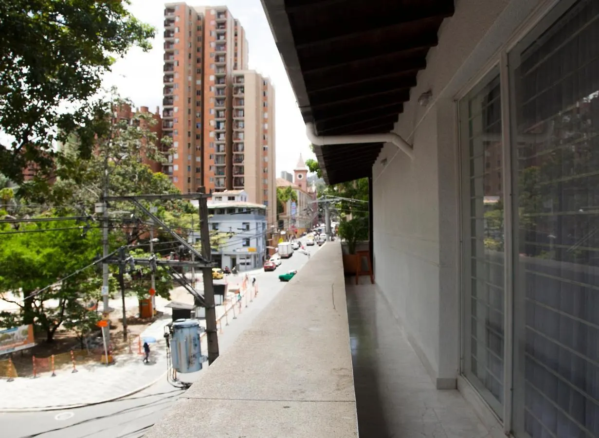 Apartamento Remodelado En El Mejor Lugar Del Centro De Medellin. Home Aris 402 Kolumbie